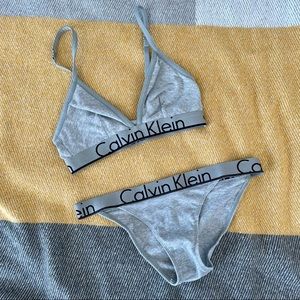 Calvin Klein Underwear Set - Never Worn - in Heather Grey